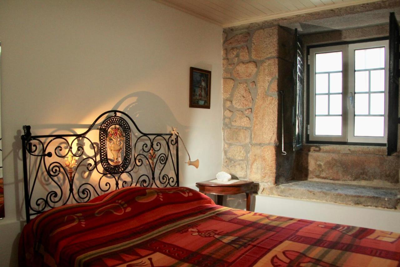 Casa Do Balcao Guest House Alcains Екстериор снимка
